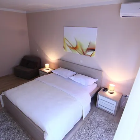 Tonino Apartment *